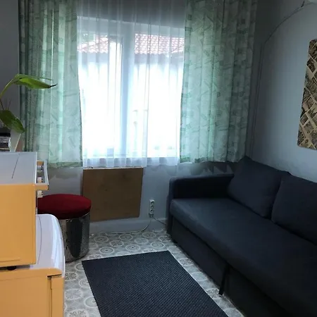 Kaleici Uygun Fiyat Mutfakli Apartment *